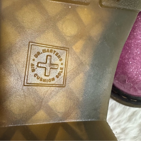 Dr. Martens Pink Patent Leather Combat Boots Size 2 - Picture 5 of 16